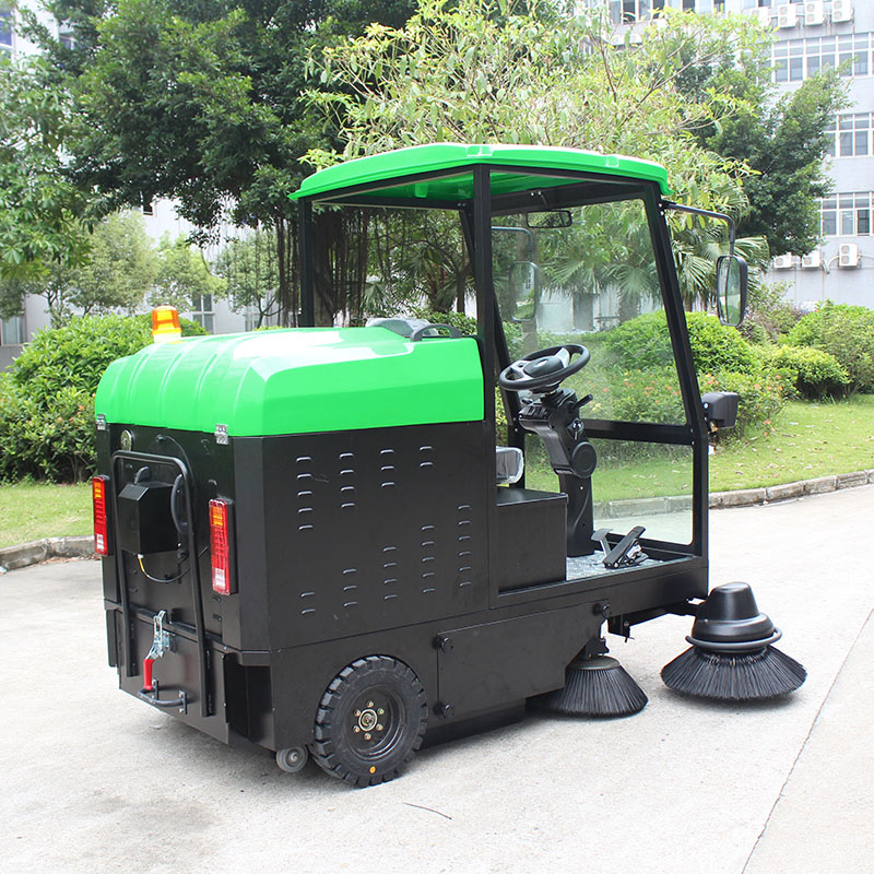 Industrial Electric Floor Sweeper