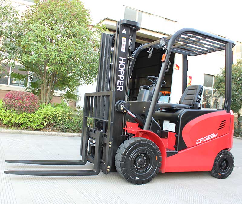 electric counterbalance truck